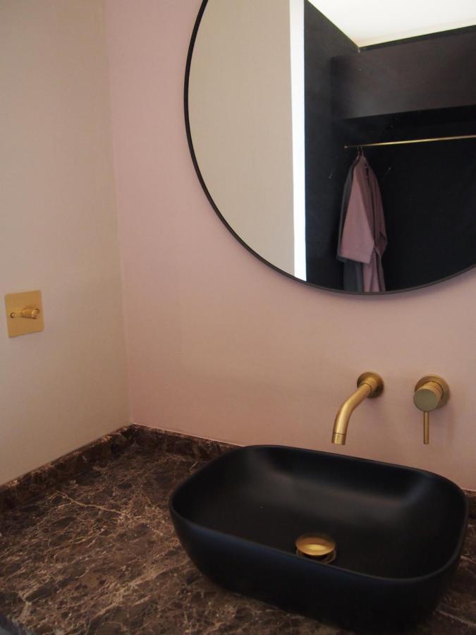 Suites 9 Malaga, Three Unique Suites With Private Plunge Pool Экстерьер фото