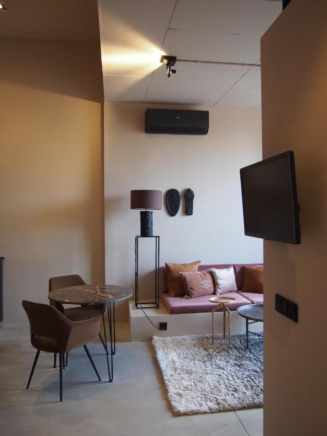Suites 9 Malaga, Three Unique Suites With Private Plunge Pool Экстерьер фото